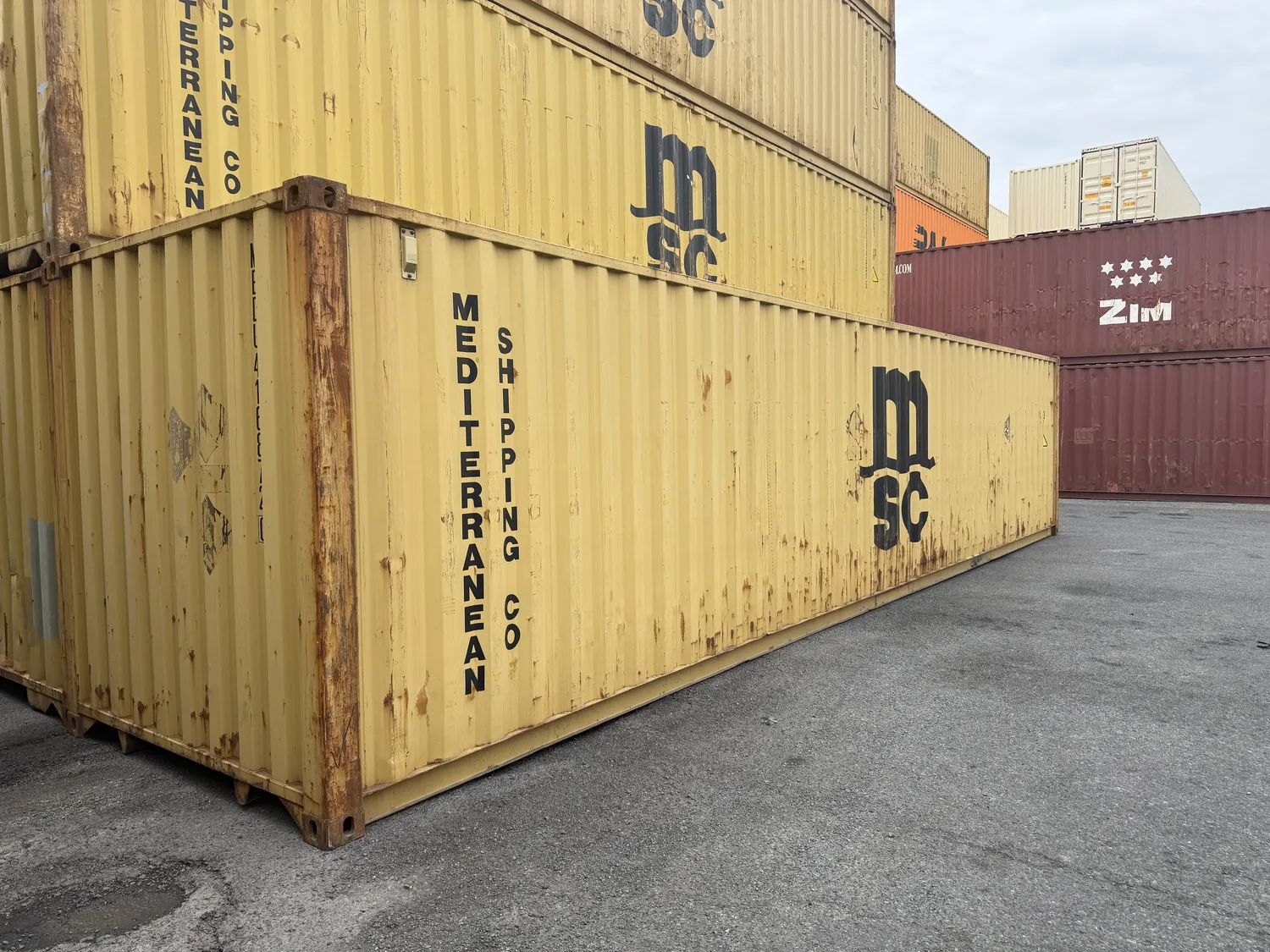Container